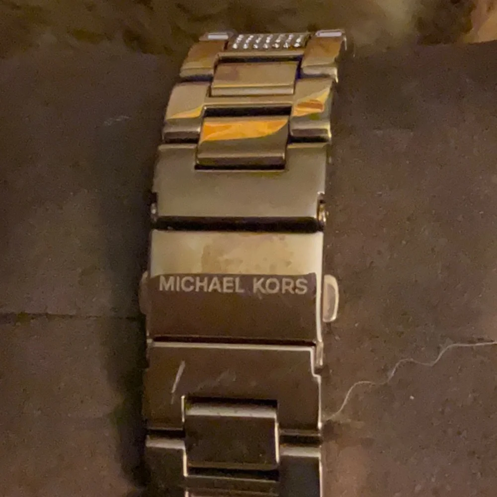 MICHAEL KORS JEWELED WATCH ROSE GOLD, see pix, new battery - Picture 7 of 13